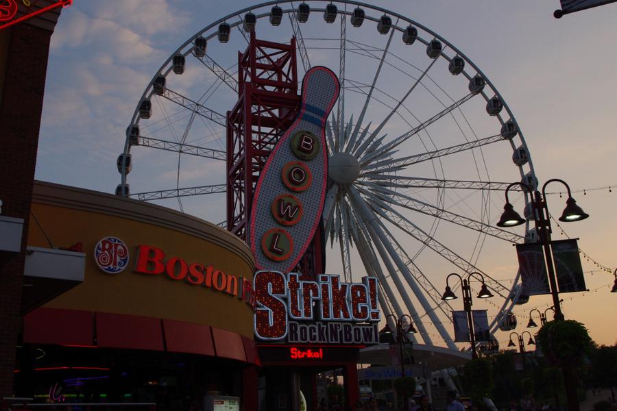 Clifton Hill and area